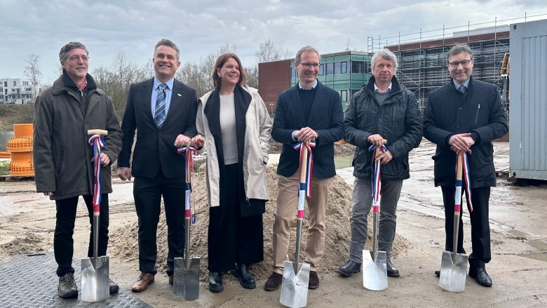 Spatenstich an der Fachhochschule Westküste