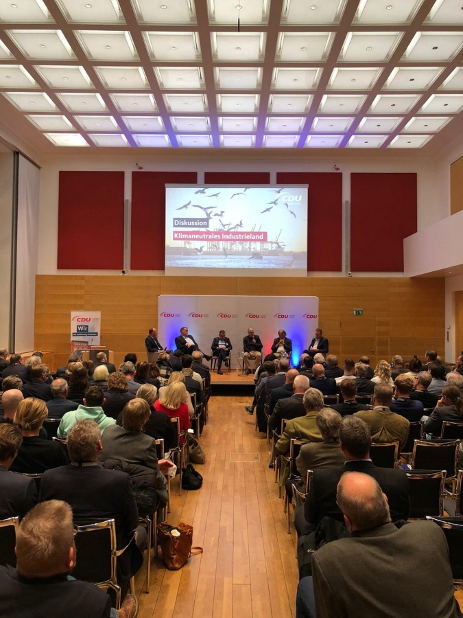 Voller Saal beim FördeForum