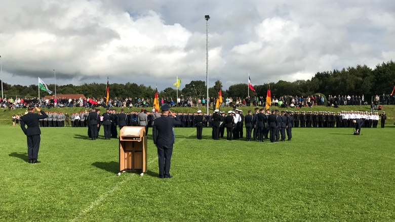 Feierliches Gelöbnis der II./ Unteroffizierschule der Luftwaffe