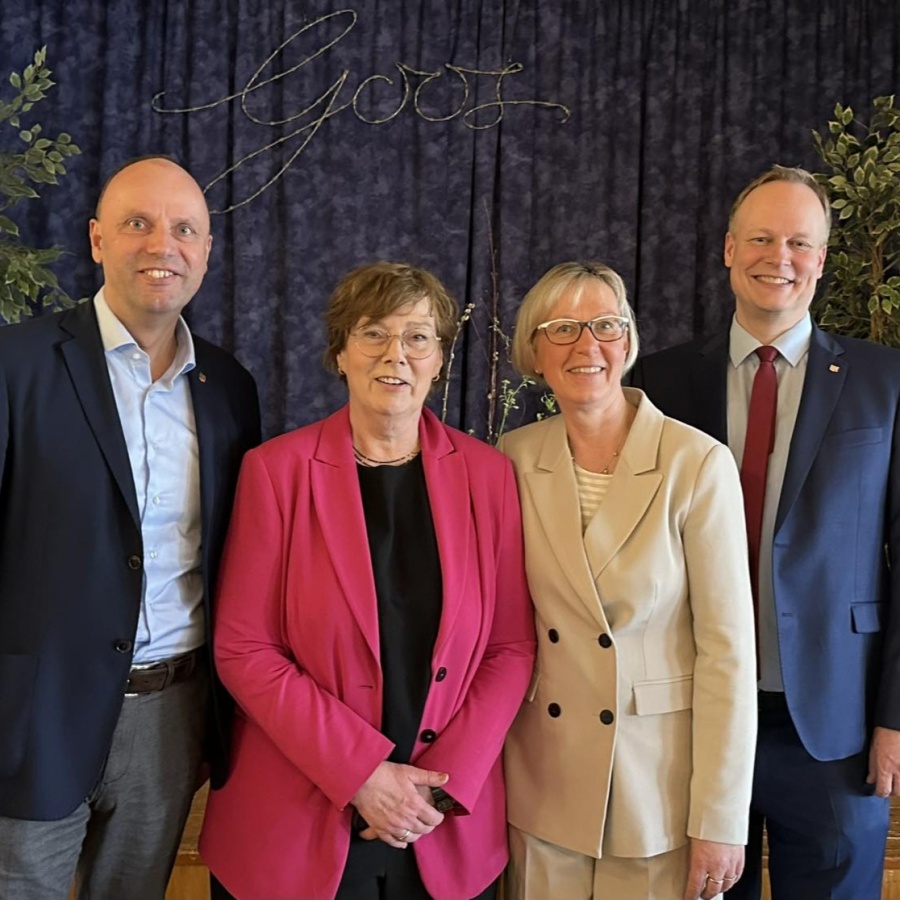 Mit Dr. Sabine Sütterlin-Waack, Petra Nicolaisen, Thomas Jepsen