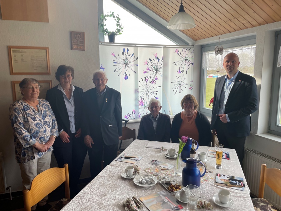 Bunter Nachmittag in Schuby