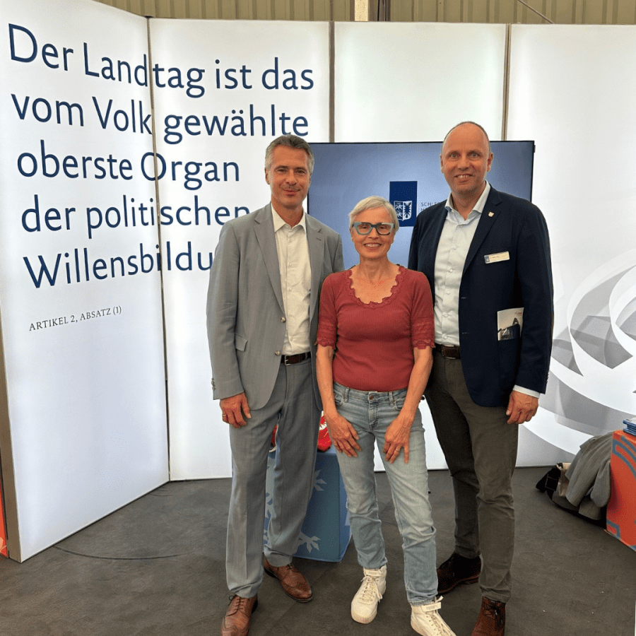 Zahlreiche Gespräche auf dem Landtags-Stand