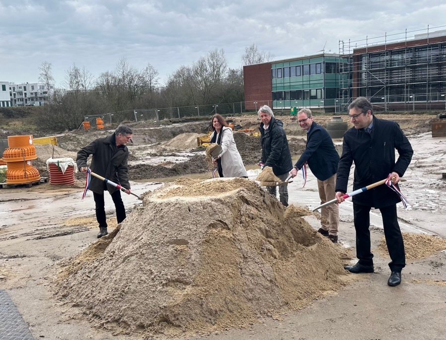 Spatenstich an der Fachhochschule Westküste