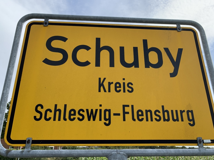 Tür zu Tür in Schuby