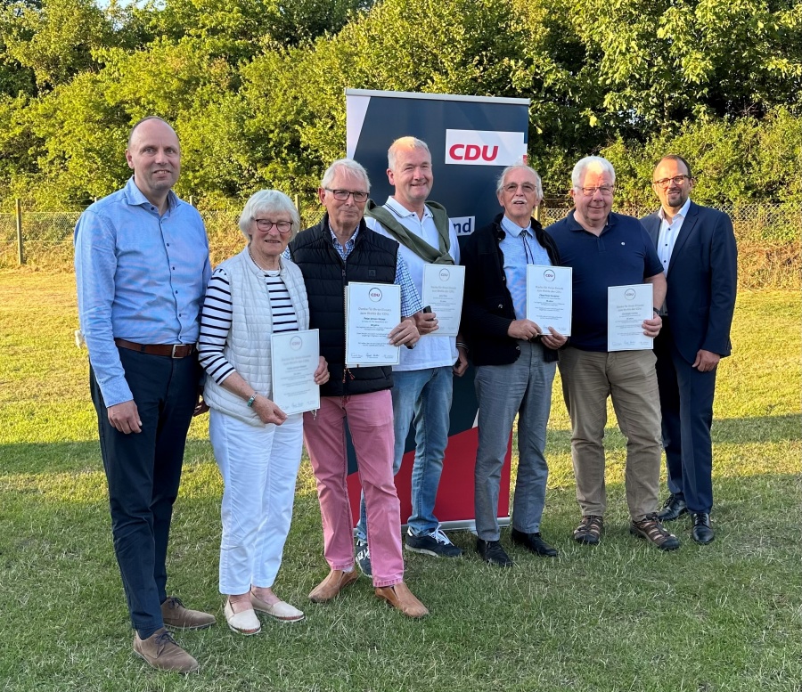 Sommergrillen in Schuby