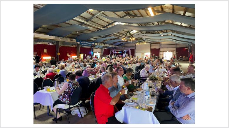 110.Volksfesti Tellingstedt 