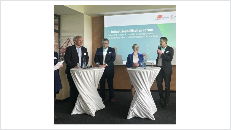 Ministerpräsidenten Daniel Günther im Gespräch