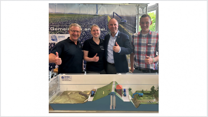 Am Stand des Deich- und Hauptsielverbands
